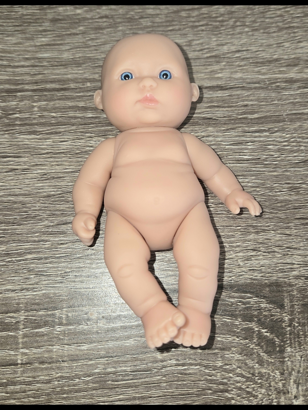 Lots To Love Precious Berenguer Chubby Doll w/Blue Eyes Newborn 5” Jointed.